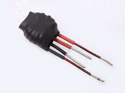 Choques de modo común, serie TCC
